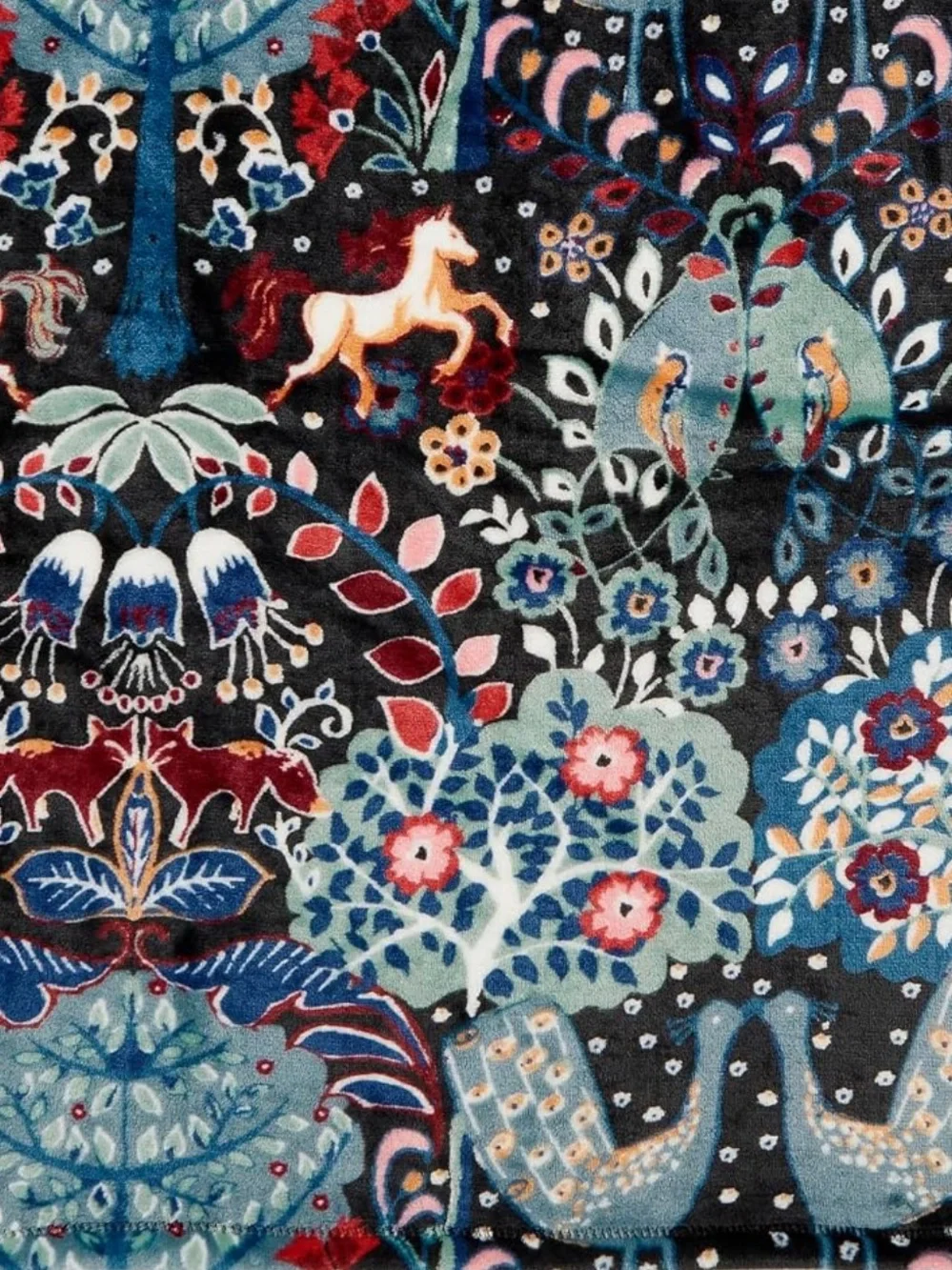 Vera Bradley “Enchantment” Vintage Plush Throw Blanket
